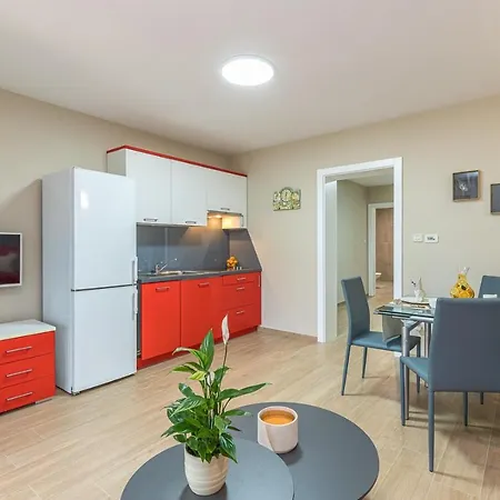 Penzion Complex Irena With Pool