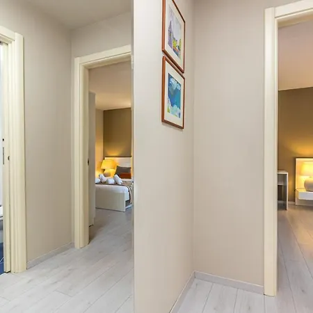 Complex Irena With Pool Пореч