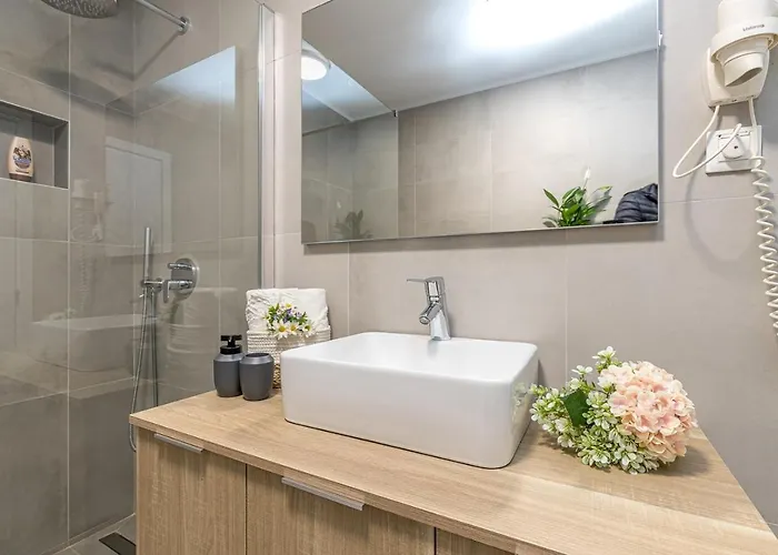 Penzion Complex Irena With Pool Poreč