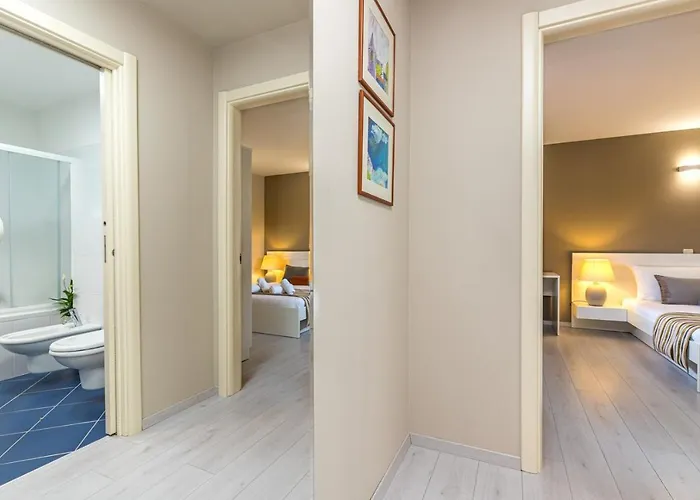 Complex Irena With Pool Poreč