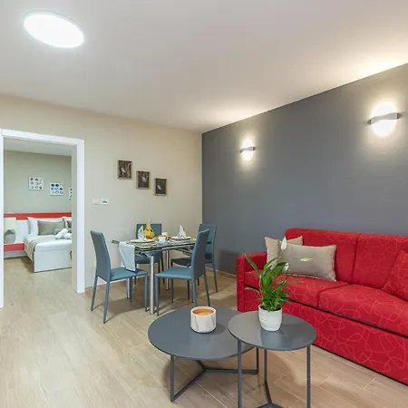 Guest house Complex Irena With Pool 4*