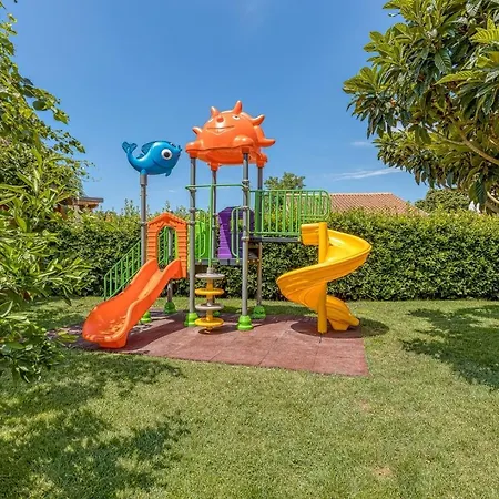 Guest house Complex Irena With Pool 4*
